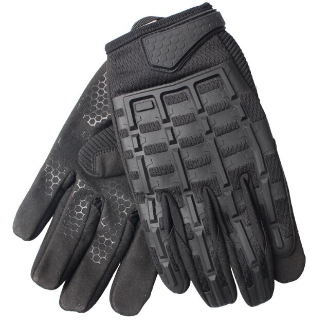 Gants tactiques – Protection, grip et précision terrain