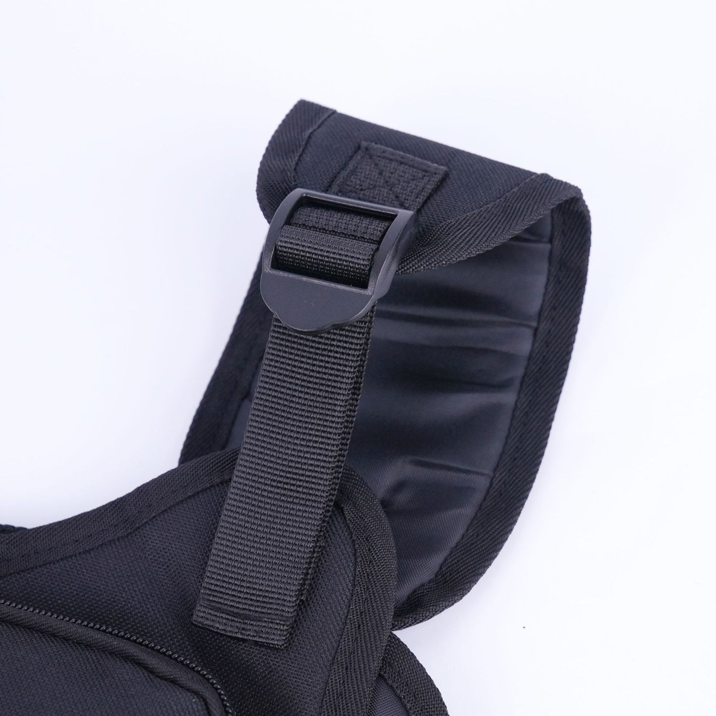 Gilet / Sac tactique poitrine.